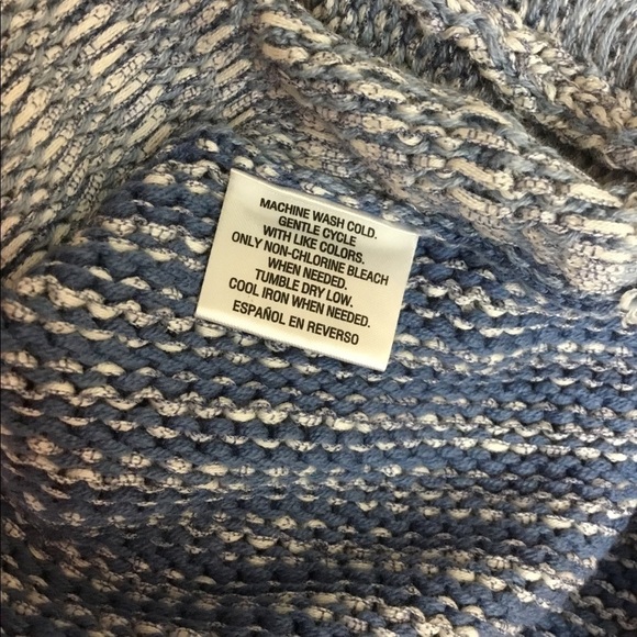 STYLE & Co Woman 1X blue/white 3/4 sleeve sweater - Picture 4 of 10